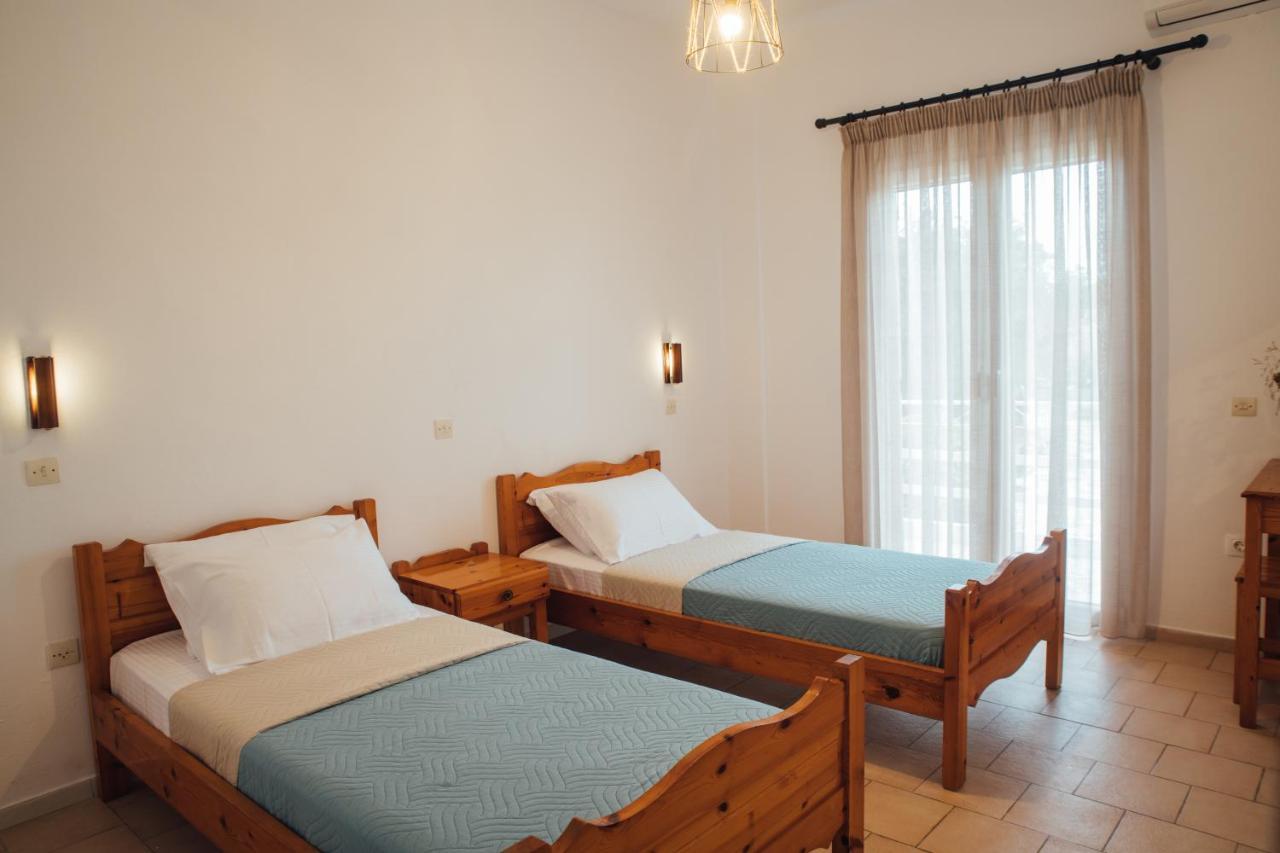 Pagonia Apartments Арилас Екстериор снимка